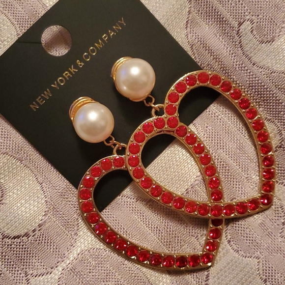 Earrings - Picture 3 of 4